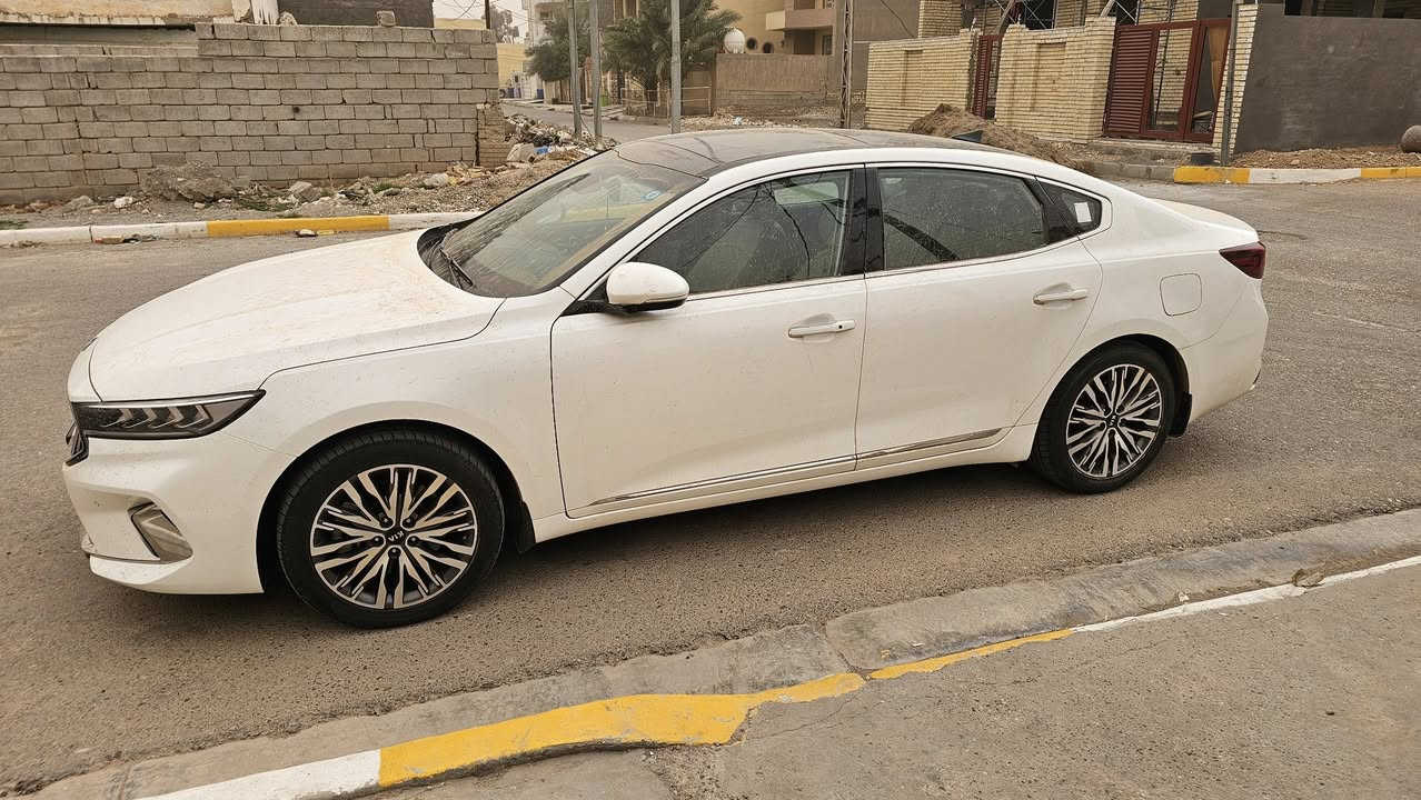 كادنزا للبيع موديل 21 خليجي رقم بغداد دولي بأسم بس الدعامية الأمامية صبغ وتقريب أربع أصابع بارد برأس الجاملغ ممبين  ولا تعرف بيه  للأتصال ***********
