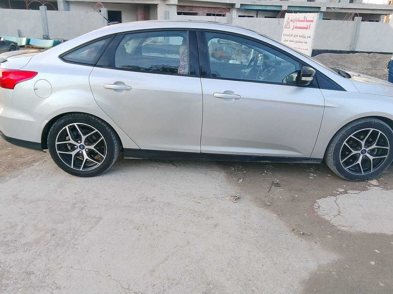 فؤرد فؤكس موديل 2018گيرو مه كينه تحويل به شه رت ته قه وره قه وكاره بآيات به شه رت سه نه وى وهه زه ى نوييه دوو پارجه سبوخ سه ياره كى زؤر خاوينه سحرى 90گه لا شوين هه ولير پيرزن *********** أربيل, العراق
