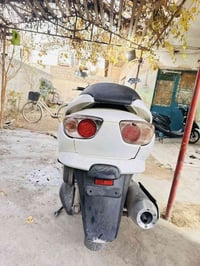 فورزا • سكوتر • ٧ قير