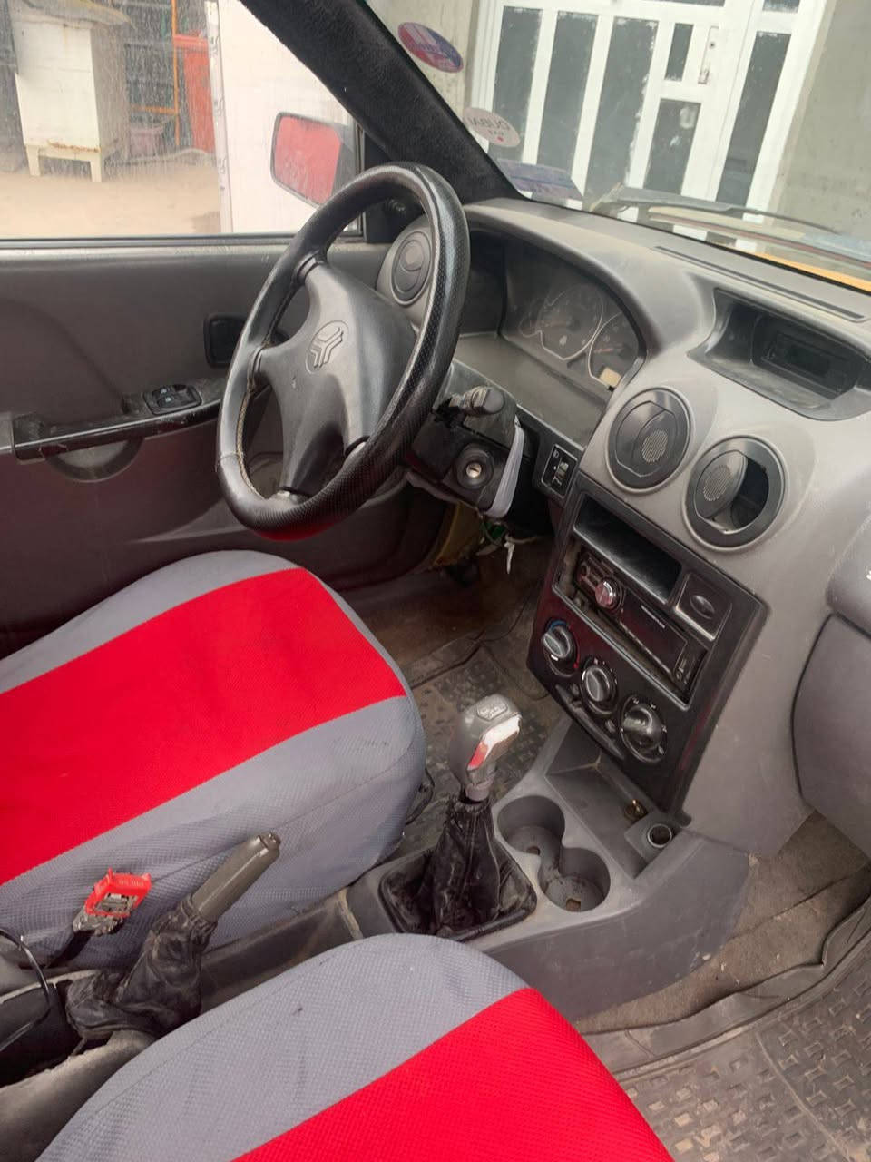 للبيع سايبا 11 رقم انكليزي سنويه جديده مصفره هيئه وغرامات تحويل مباشر كيرمكينه نضيفات شواصي بيهن فطر صغير ومعمرات بيها جاملقات الامامي اثر خياس واحد مصبوغ واحد مبدل بدون ضربه ملكطه خياساتها صدرامامي خلفي نضيف تخم تاير نضيفات كهربائيات كلها شغاله سياره جاهزه السعر 23 عنوان جسر ديالى قرية 10 هاتف/***********/***********
