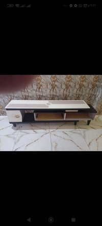 ميز • بلازمه
