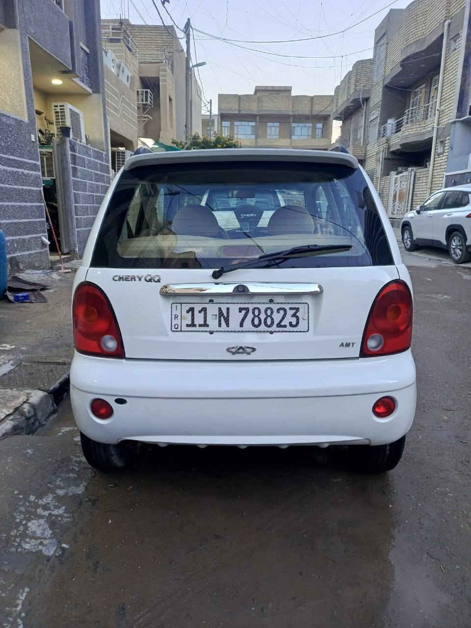 سلام عليكم شيري كيو كيو موديل 2010 رقم بغداد انكليزي سنوية.26.كير محرك خير من الله بدون حادث فقط الجاملغ الأيمن الامامي بي صبغ والباقي كفالة عامة ماشية.84.سيارة علة وضع شركة رايدو شركة.السعر.(41).وبيها مجال بصيط مكاني بغداد الحرية رقمي بي واتساب ***********‬‏.
