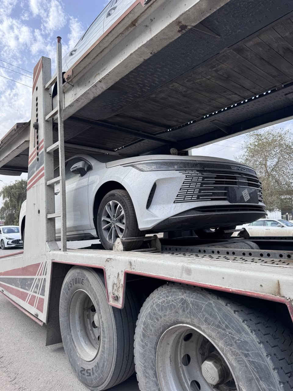 ﷽

‎(مجموعة شركات فراس الحمداني اربيل شارع ١٠٠ م )
 
بتاريخ 18/2/2026 

وصول مجموعة سيارات BYD
  
BYD DESTROYER 05

موديل 2025

ابيض داخل ابيض

عداد المسافة ( زيرو ) 

‎ الى فرع شركتنا في اربيل شركة فراس الحمداني    

العنوان : 

‎اربيل شارع 100 م مقابل الشركة العامة لتجارة المواد الغذائية

للاستفسار والاتصال على قسم المبيعات :

‎ ابو علي  
***********
***********

حواس 
***********
***********

زيد
***********
