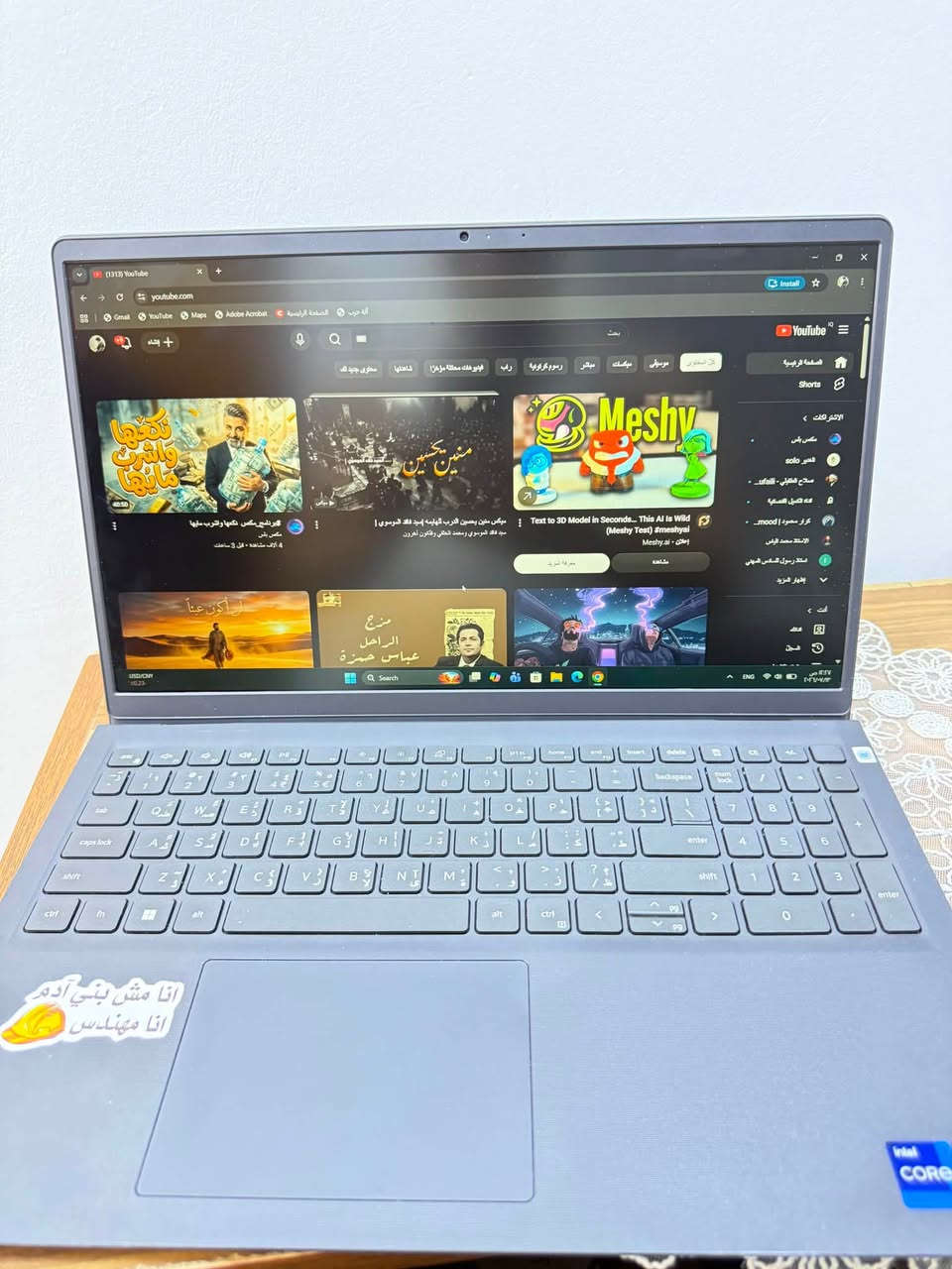 للبيع: لابتوب Dell Vostro 3520 (بحالة الوكالة!) 💻🔥
إذا كنت تبحث عن جهاز يجمع بين الأداء العالي والبطارية الجديدة، فهذا الجهاز هو فرصتك. الجهاز بحالة ممتازة جداً وبطارية تعمل بكامل طاقتها الأصلية!
المواصفات التقنية:
 المعالج (CPU): Intel Core i7-1255U (الجيل الثاني عشر - أداء سريع وعملي).
 الرام (RAM): 8GB RAM.
 البطارية: بحالة ممتازة 100% (مطابقة للسعة الأصلية للمصنع - تم فحصها تقنياً).
 نظام التشغيل: Windows 11 Pro أصلي.
 الموديل: Dell Vostro 3520 (سلسلة Vostro للاعتمادية والأداء الشاق).
ليش هذا الجهاز هو الأفضل لك؟
 بطارية جديدة: لا داعي للقلق بشأن شحن الجهاز، البطارية بحالة الوكالة.
 أداء خارق: معالج i7 جيل 12 يضمن لك سرعة فائقة في البرمجة والدراسة.
 نظيف ومحافظ عليه: الجهاز استخدام راقي وبحالة ممتازة جداً.
📍 المكان: [بغداد المدائن]
💰 السعر: [700]
📞 للتواصل واتساب : [***********]
