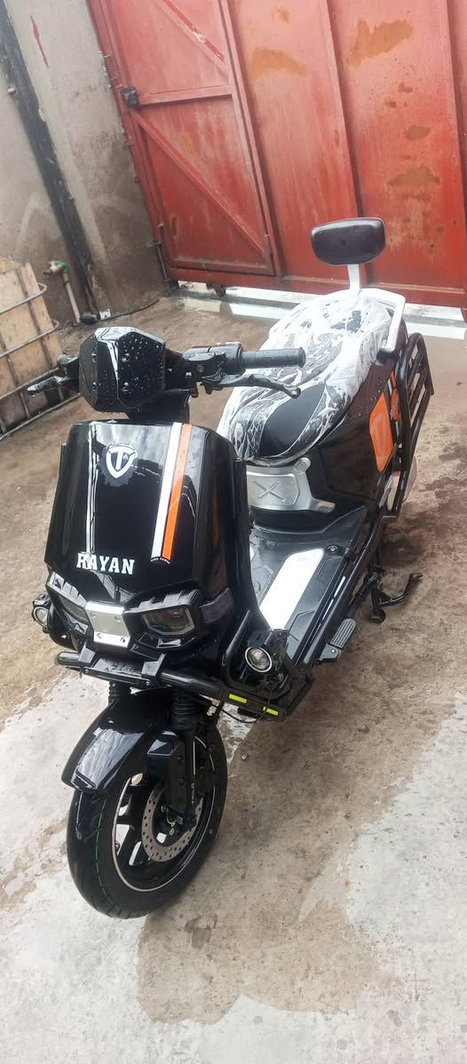 ماطور ريان ابو الدرع
6 بطاريات 
32 مبير 
دبل اسويج 
الماطور النظافه كدام العين الماطور جديد 
سعر مليون و٧٥ الف 
رقم ***********
