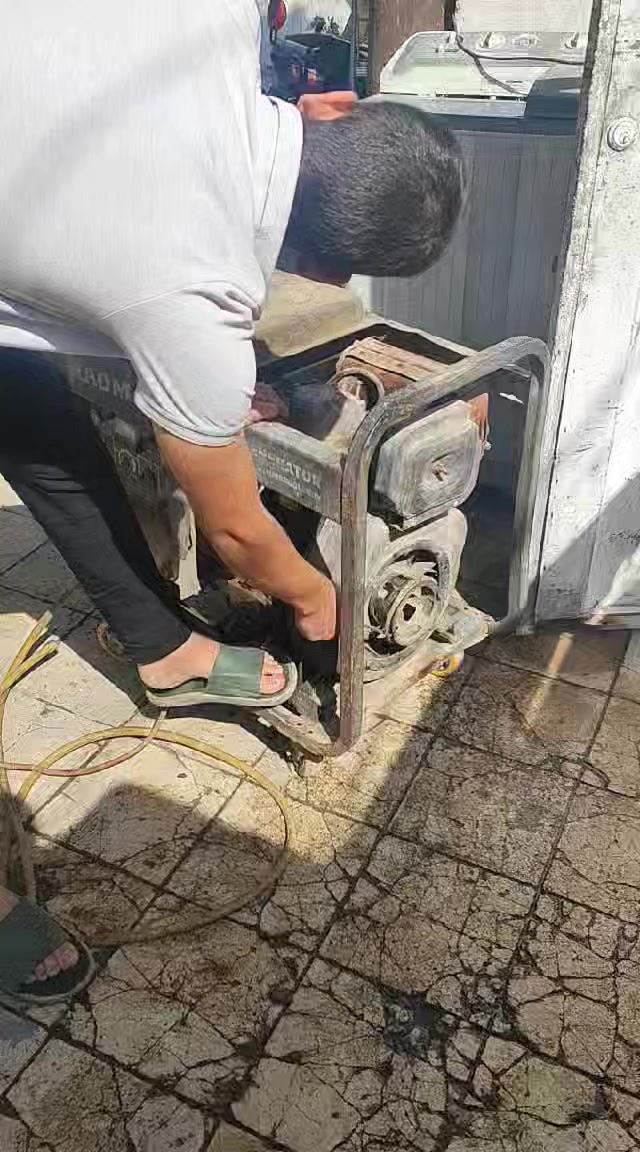 سلام وعليكم اخي لبيع بغداد هاتف ***********
