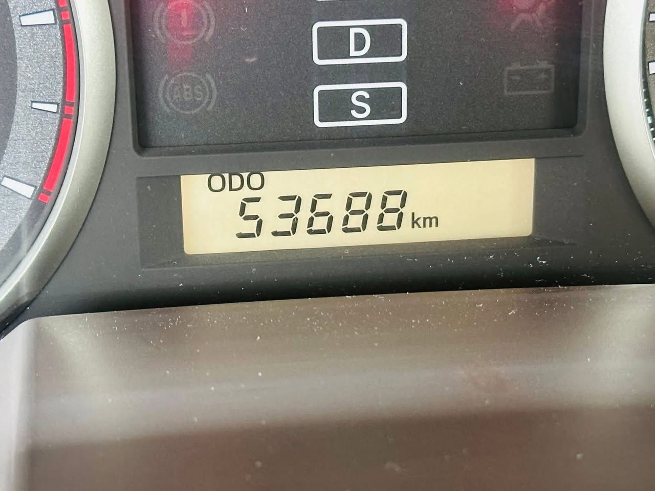 سلام عليكم 🫡 

🇯🇵🧿📦🇯🇵🧿📦🇯🇵🧿📦

لاندكروزر البيع. او مراوس 

ماشيه ٥٣. فقط سيارا بشرط نضافت زيرو 

موديل 21. مكينه V8 سلندر 

مكفول كفال عامه من كلشي صبغ ضربا تبديل شخوط 

سنويا بسمي 

 موصفاته 

سيارا 

بصمه 

جلد 

٤كامرات 

لايت اسود 

اشاير لكزز

٦ أرباك 

جنطه كهربائيه 

٣شاشه 

كشنات كهربائه عدد 2

زراك لايت 

حساس امامي وخلفي 

 لايت زنون 

دبل ماوس 

فور ويل 

 باقي موصفات معروفه 

***********

عنواني بل النجف الأشرف
