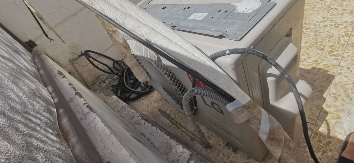 سبلت 1.5 طن ونص ال جي انفيرتر شغال معروض للبيع ب350 الف 
سبب البيع اشتريت سبلت اكبر


**إذا كنت صاحب هذا الإعلان وتريد حذفه لأي سبب، رجاءا أرسل رسالة إلى الدعم الفني**
