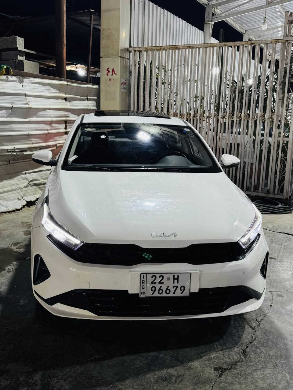 السلام عليكم ورحمة الله وبركاته
K3 موديل2024 

المواصفات:
• فتحة سقف
• بصمة تشغيل
• شاشة + كامرة
• شحن وايرلس
• كشنات جلد
• ⁠مري كهرباء 
• ⁠هندبريك بصمه 
• ⁠اربعه ويل كب 
• ⁠حساس امامي خلفي 
• ⁠ثلاث عدسات زنون عالي ناصي 
• ⁠دفليوزر خلفي ضبابي 
• ⁠سبايدر خلفي صندوك 
• ⁠بل اضافه الى سكوبات خلفيه 
• ⁠ويدات بلاك 
• ⁠فل تحكم ستيرن 
• ⁠وانظمت قياده ايكو سبورت نورمل سمارت
• ⁠نظام الاوتو هولد 
• ⁠الاستفسار اكثر الاتصال ع رقم 
• ⁠*********** 
• ⁠عنوان السياره بغداد الكريعات شارع الوقف السني مقابيل كلية القانون معرض تاج الملك 

  •
