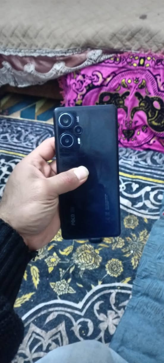 Poco f5
نسخه عالمية نضيف 90 فريم  فول سلاسه 
ذاكرة 256 12 
مكاني بغداد سعر 225


**إذا كنت صاحب هذا الإعلان وتريد حذفه لأي سبب، رجاءا أرسل رسالة إلى الدعم الفني**