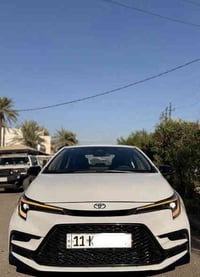 كورلا 2025 S بلاك ادشن محرك 1800 هايبرد HEV مري بلاك بلادي ويل بلاك كب...