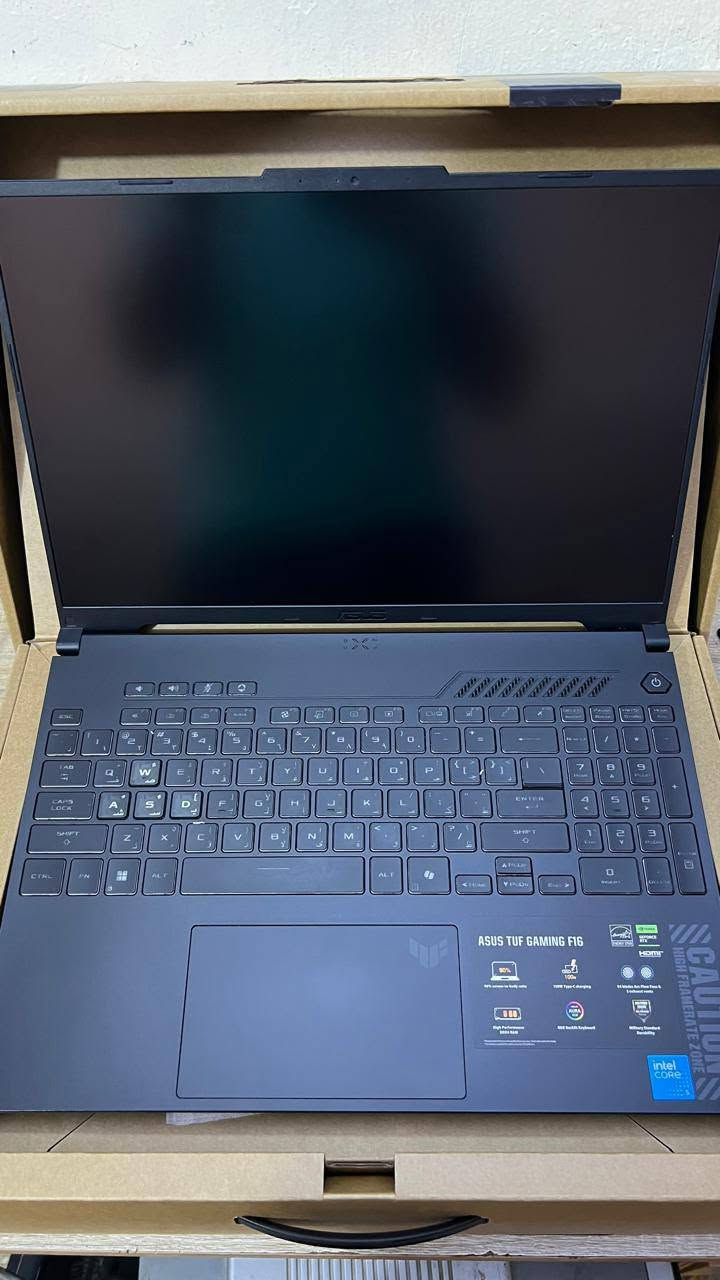 للبيع: لابتوب غيمنغ ASUS TUF Gaming F16 (إصدار 2024) بحالة الوكالة (كسر زيرو) 💎

يا شباب اللابتوب **ASUS TUF Gaming F16** موديل **FX607VJ**، الجهاز غني عن التعريف بقوته وأدائه بالالعاب القوية والمونتاج والدراسة.

**حالة الجهاز:**

* **النظافة:** 100% بحالة الوكالة، خالي من أي شخط أو زلغ نهائياً (لا بالشاشة ولا بالبدن).
وما مفتوح ابد
* **الملحقات:** باكيت الشركة الأصلي موجود بكامل غراضه وملحقاته، وwith وصل الشراء والضمان ماله بعدة فعال (مشتري من شركة ماكس MAX المعروفة ).
* **مدة الاستخدام:** استخدام خفيف جداً ونظيف مال 6 أشهر تقريباً.

**المواصفات القوية:**

* **الشاشة:** 16 إنش بدقة عالية FHD+ (WUXGA) وبتردد **144Hz** سريع جداً ومريح للعين.
* **المعالج:** Intel Core 5 210H جيل حديث للأداء العالي.
* **كارت الشاشة:** NVIDIA GeForce **RTX 3050** بسعة **6GB** (الإصدار الجديد الأقوى مو الـ 4GB القديم).
* **الرام:** **16GB** من نوع DDR5 السريع.
* **التخزين:** **512GB SSD NVMe** سريع جداً بإقلاع النظام والألعاب.

📍 **الموقع:** البصرة.
💰 **السعر المطلوب:** 980,000 دينار


**إذا كنت صاحب هذا الإعلان وتريد حذفه لأي سبب، رجاءا أرسل رسالة إلى الدعم الفني**