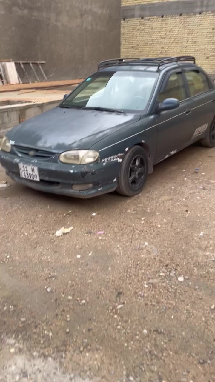 للبيع فقط سيفيا رقم بغداد نكليزي باسمي
مدييل 2001سياره بدون صبغ وضربه علبلاد 
محرك حاويه جديد تراايك للبصره كلشي شغال 
يحتاجلها ترتيب وكلشي اكو بلسوك سياره جاهزه حته باتري جديد دينمو جديد سلف جديد 
سياره كامله حاليين 
سياره بسعر الترااب 28 ورقه 
مال شغل وكرااب 
بغداد الدوره 
***********
