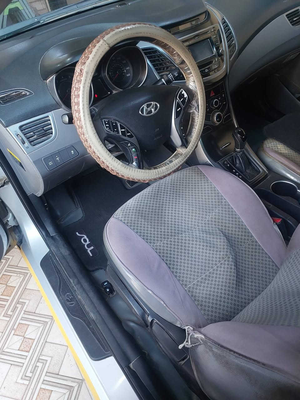 النترا موديل ٢٠١٥ وارد امريكي الحادث مقدمة البنيد فقط وباقي اجزاء السيارة ليبل واحد ضمان شاصي ولغود تحكم ستيرن جهتين دوشمة كاعية محرك ١٨٠٠ لا تنقيص ولا تبخير سعر ١٠٧ وبيهة مجال العنوان بغداد الكريعات رقم الهاتف *********** متواجد واتساب
