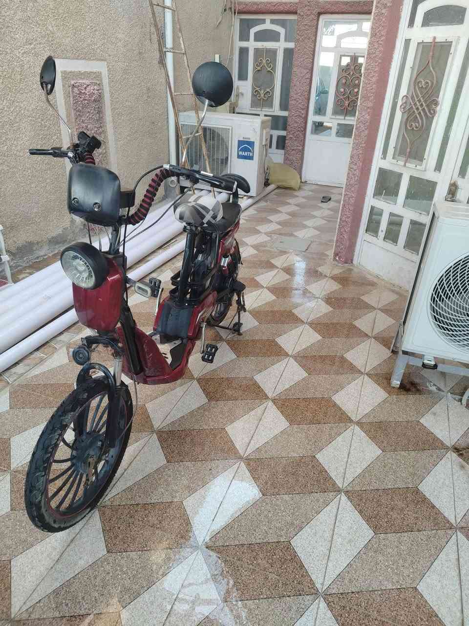 السلام عليكم، ماطور شحن للبيع
مبدل سرج طبي مريح، دبل أمامي جديد، وتايرات جديدة.

​الوضع الحالي: الماطور شغال مضبوط ، العيب الوحيد البطارية نص عمر.

​📍 الموقع: بابل - مركز الحلة

​📞 للتواصل (واتساب أو اتصال): ***********
