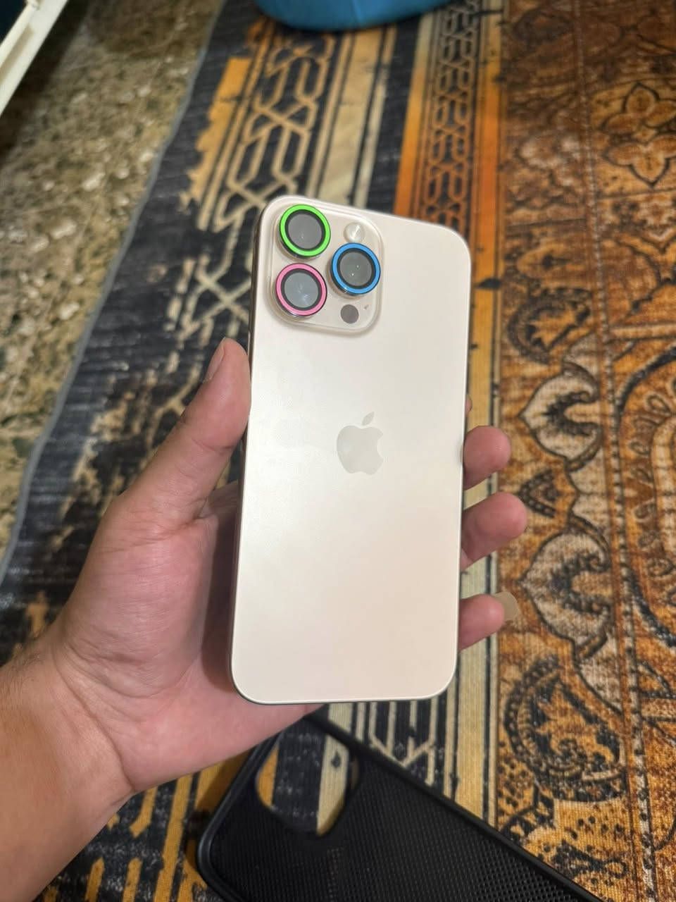 16 Pro Max
جهاز نضيف جدا
بطاريه 91 +عدت الدورات ٥٠٠
جهاز ما مبدل بي آي شي 
ذاكره 256 
ويا كارتونه وشاحنته وكفرات ثنين 
جهاز كبس ابدد مامفتوح 
اماً هوه جهاز نضيف وجديد 
سعر مليون و200  بي مجال بسيط 
الاتصال ***********

