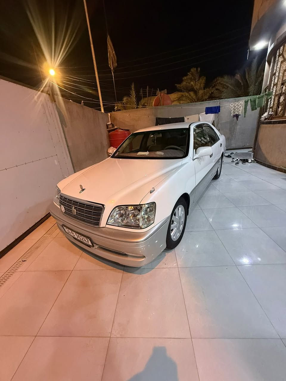 السلام عليكم سياره جنون سياره كلش نظيفه مديل 2002اربع دكم سياره فول موصفات ما عدا فتحه سياره بيه صبغ بي جملغ الامامي صبعين رقم ابو سياره***********
