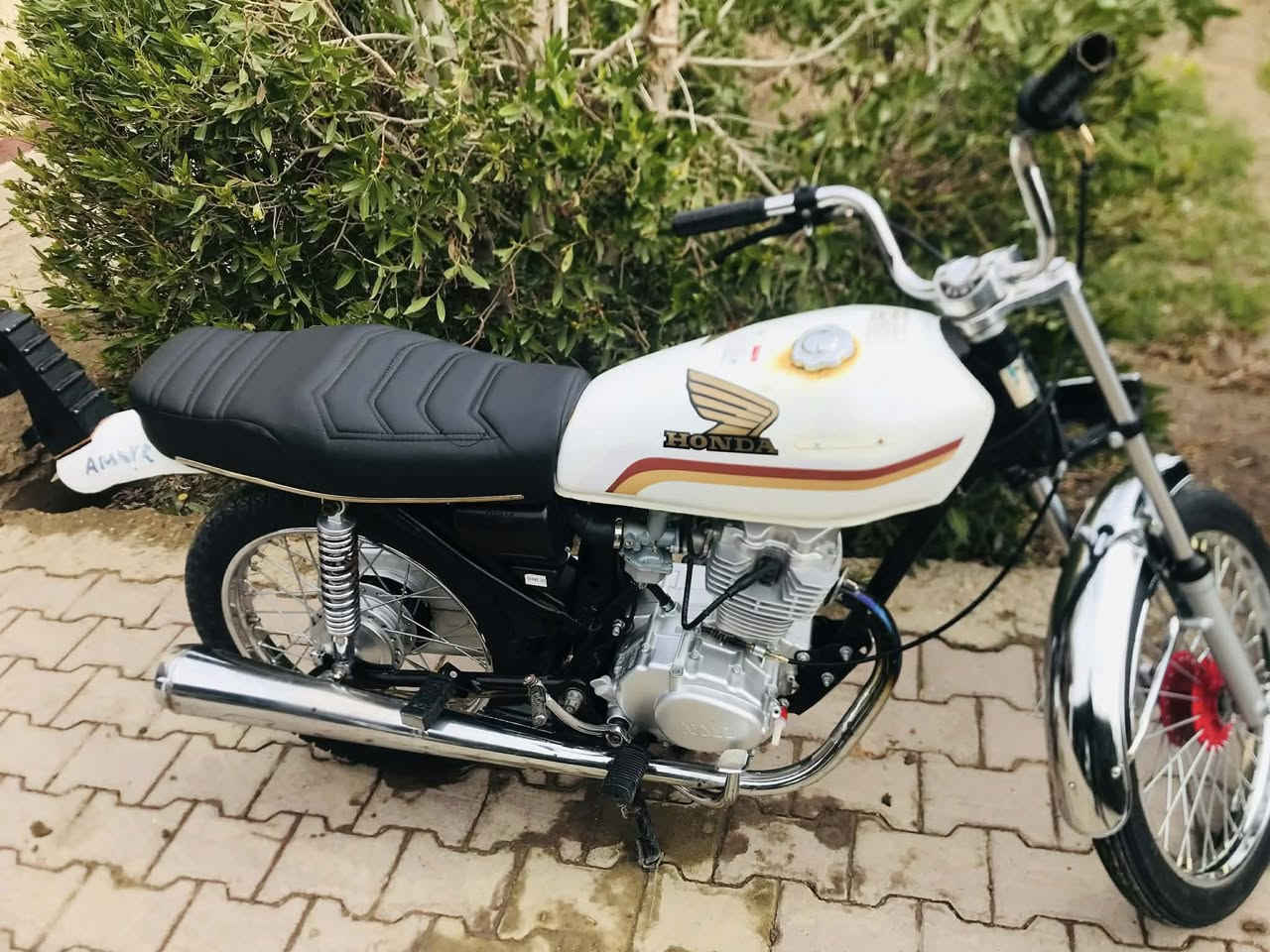 دراجه للبيع شاصي 16 أوراق محرك غراض 25  مكفول مكانه  

الحمزه الشرقي  سعره  750  استفسار

750 ‭0788 745 6156‬
