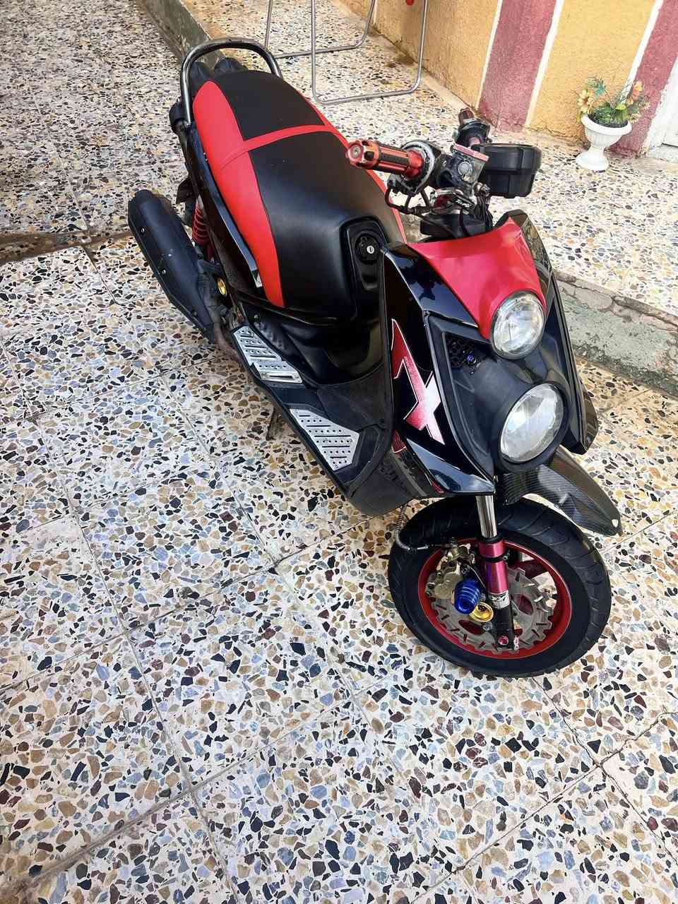 سلام عليكم سكنس جبلي للبيع بلاديه عليهه تزويد خير من الله مثل ما تشوف وكلجات دبليو اف wf شلعه ومعدل بلاد من الطول للطول ما ناقصهه برغي الرقم:*********** مكان ديالى
