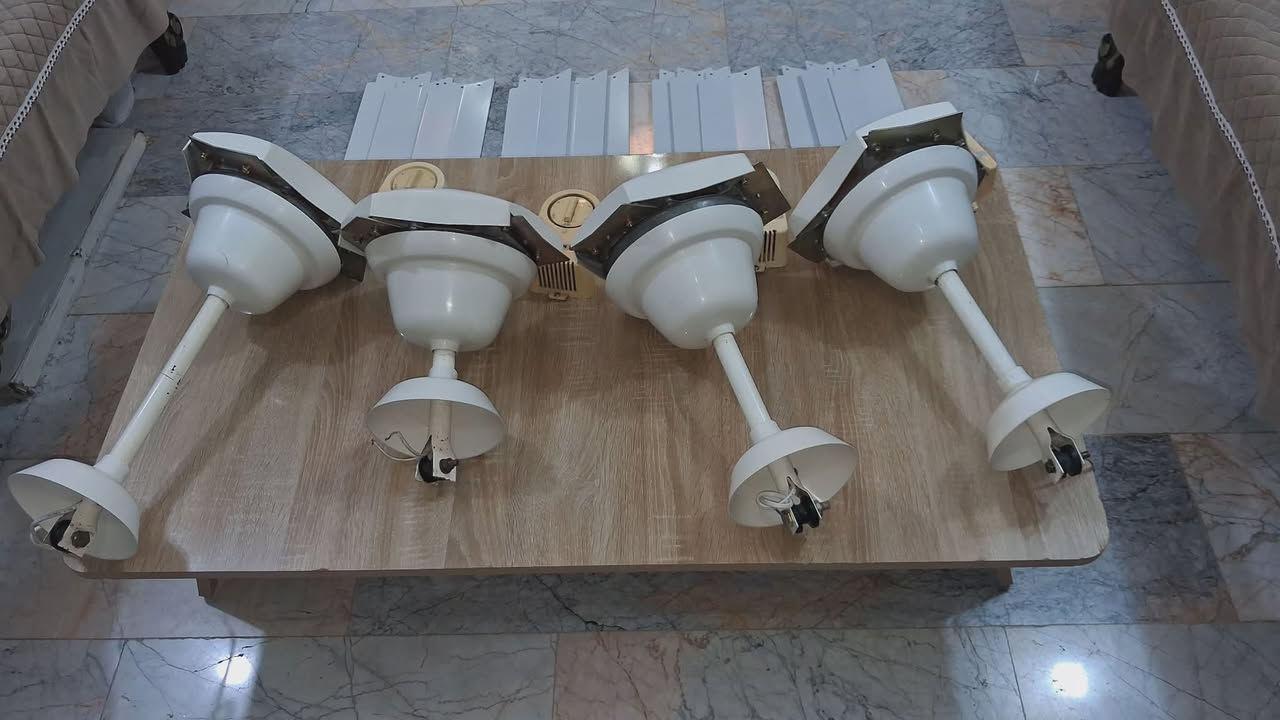 بسم الله الرحمن الرحيم 
مراوح نشنال ياباني نضافه جدا عاليه شغلهن جدا ناعم بدون صوت للاستفسار والسعر على الخاص يوجد توصيل
المكان بغداد.. البلديات


**إذا كنت صاحب هذا الإعلان وتريد حذفه لأي سبب، رجاءا أرسل رسالة إلى الدعم الفني**