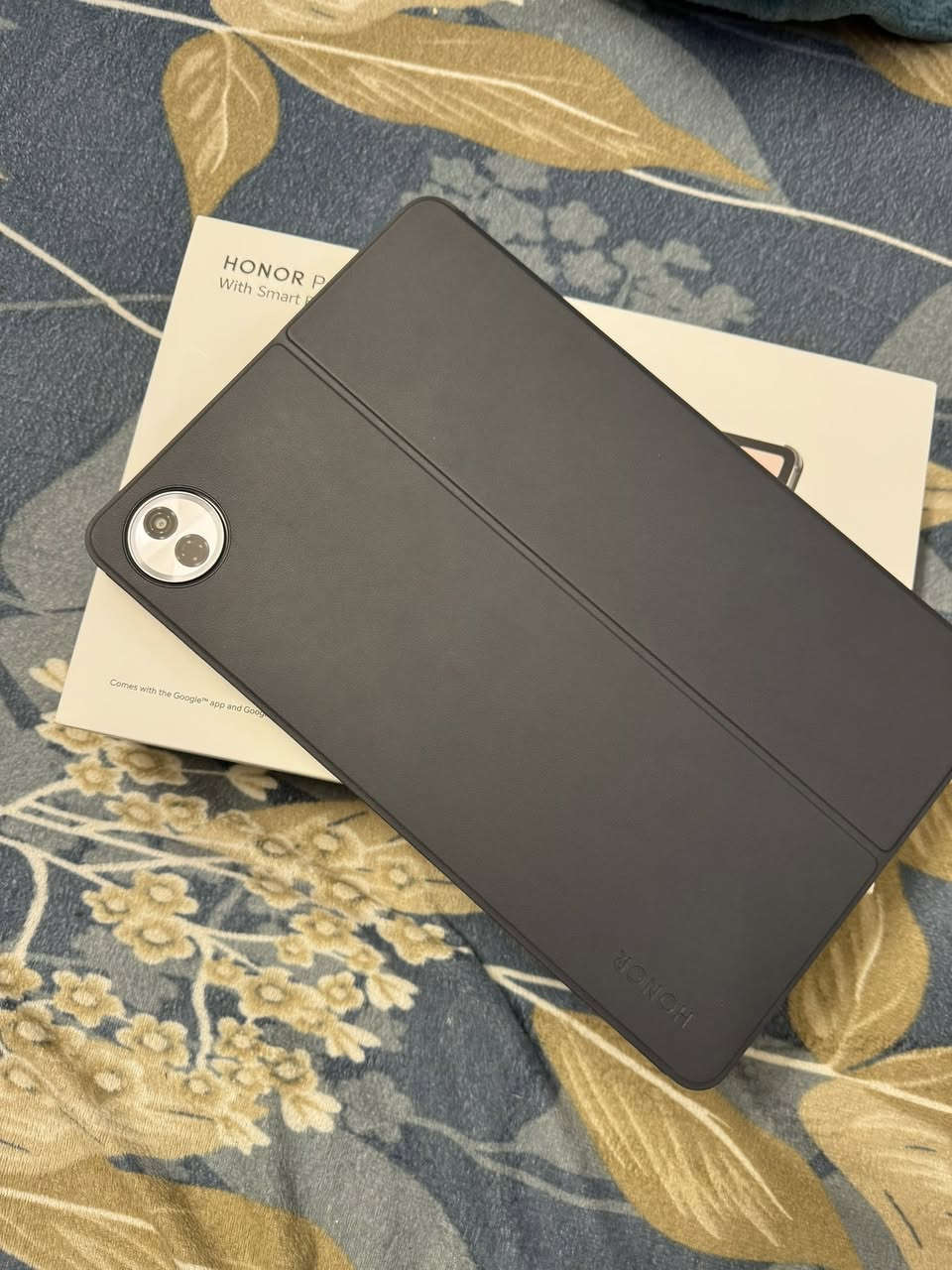 سلام عليكم ايباد هونر باد 10 البيع كامل هو وكيبور وبل ضمان 
***********
السعر 450
