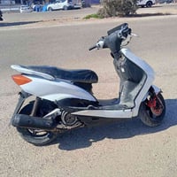 سكنس دراجة • مكينة بيها بخار • تايرات جديدة