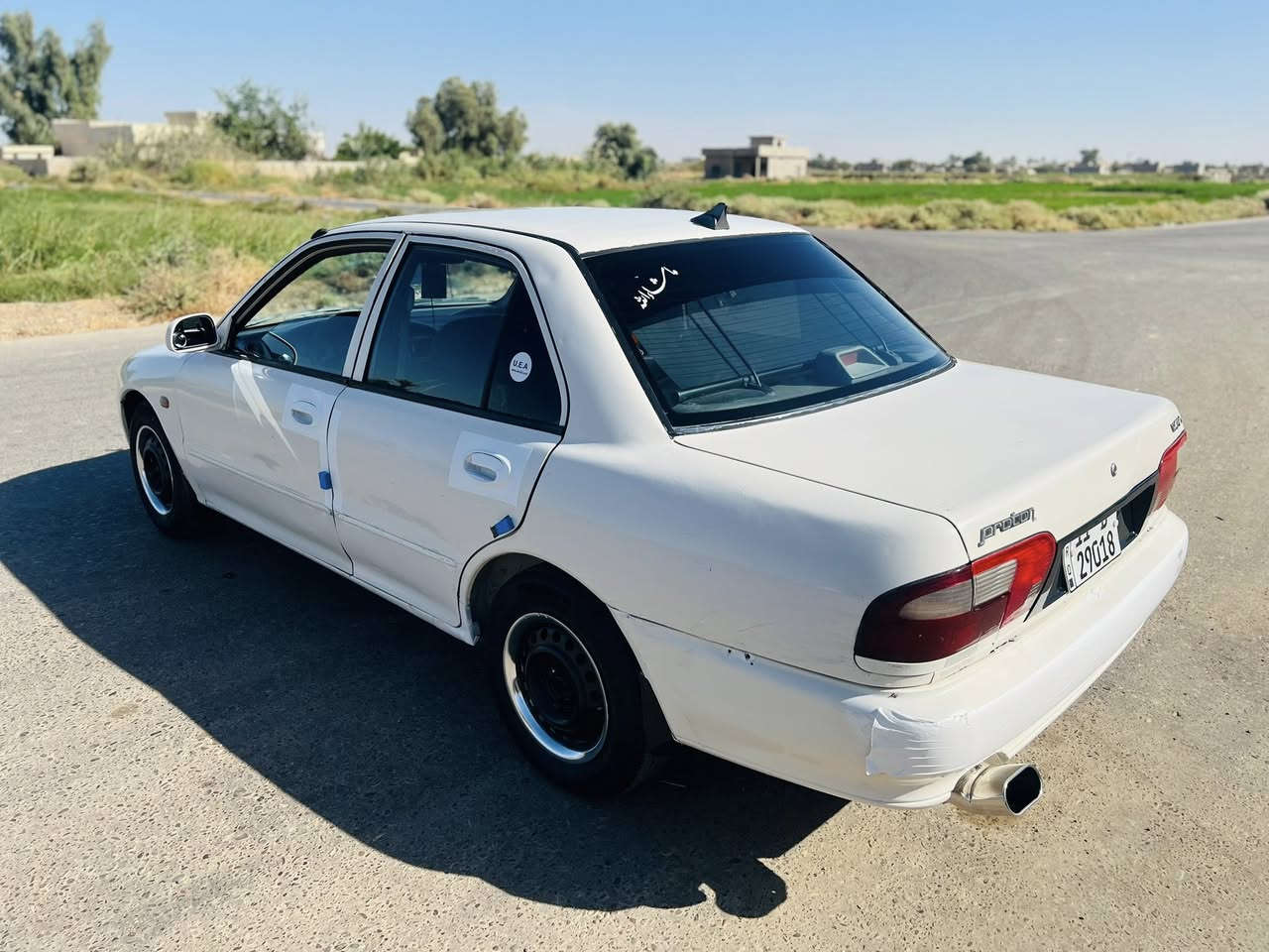 للبيع
براتون موديل 2002 رقم بغداد مشرع وطني حره شرط التحويل 
تفاصيل :

بيها 3 قطع صبغ و شويه بالباب اليمنى الباقي شرط 
 كفالة عامه كير محرك صدر جديد تخم تاير 
جام الاماميه كهرباء ⚡️ 
سعر 42 وبيها مجال 
للتواصل :
*********** 
***********
