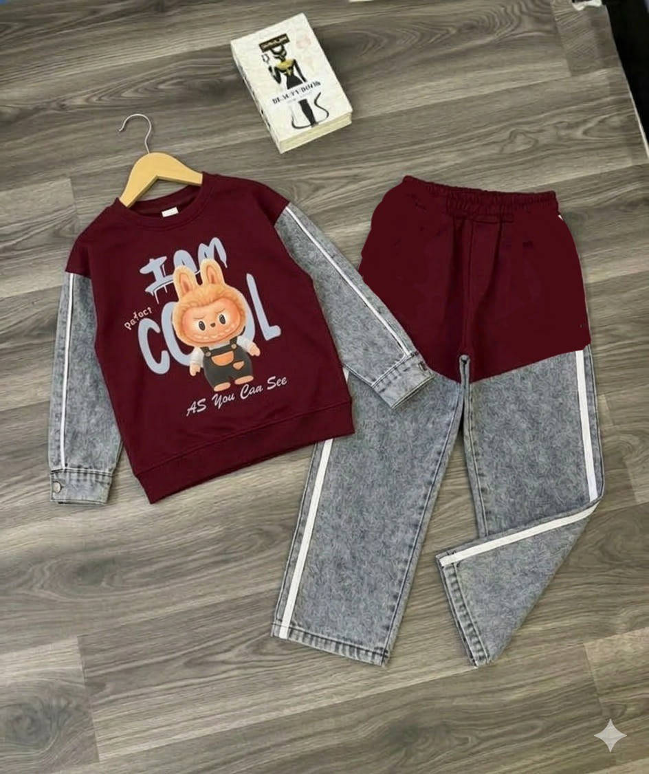 تجهيزات العيد بدأت في أزياء تيلاي! 😍🌙
​الأناقة تجتمع مع الراحة في طقم واحد! لأن أطفالكم يستحقون التميّز في العيد، وفرنا لكم أرقى أطقم "الولادي" بتصميم عصري (Sweatshirt & Denim Style) يجمع بين خامة القماش الدرجة الأولى واللمسة الشبابية المبتكرة.
​ليش تختار هذا الطقم؟ ✅
​قماش درجة أولى: مريح جداً، لا يتأثر بالغسل، ومناسب لأجواء العيد.
​ألوان تفتح النفس: (ماروني، زيتوني، كحلي، رصاصي، بيجي، نيلي، بنفسجي) كل الألوان اللي تخطر ببالك متوفرة!
​قياسات محيرة: وفرنا لكم القياسات الصعبة من 8 سنوات لغاية 15 سنة.
​سعر تنافسي: فقط 15 ألف دينار! (أناقة كاملة بسعر خيالي).
​خدماتنا وتوصيلنا: 🚚
​📌 داخل جلولاء: التوصيل مجاني هدية من عنا لزبائننا الكرام.
📌 باقي المناطق: يوجد لدينا توصيل شامل لكل المحافظات وبأسرع وقت.
​📍 العنوان: ديالى - جلولاء - السوق.
📞 للحجز والاستفسار: اتصل بنا على الرقم: ***********
أو مراسلة  الصفحة مباشرة (tilay2026). او مراسله عبر واتساب https://wa.me/message/JKN4VV3DGC34F1
​سوي تاك لصديقك أو لأم تدور ملابس عيد راقية، ومشاركة للمنشور حتى يوصل للكل! 📢
الكمية محدودة جداً.. لا تنتظر ليلة العيد، احجز الآن وضمن كشخة ابنك! 😎✨
​#أزياء_تيلاي #ملابس_اطفال #عيد_2026 #جلولاء #ديالى #أناقة_العيد #توصيل_مجاني
