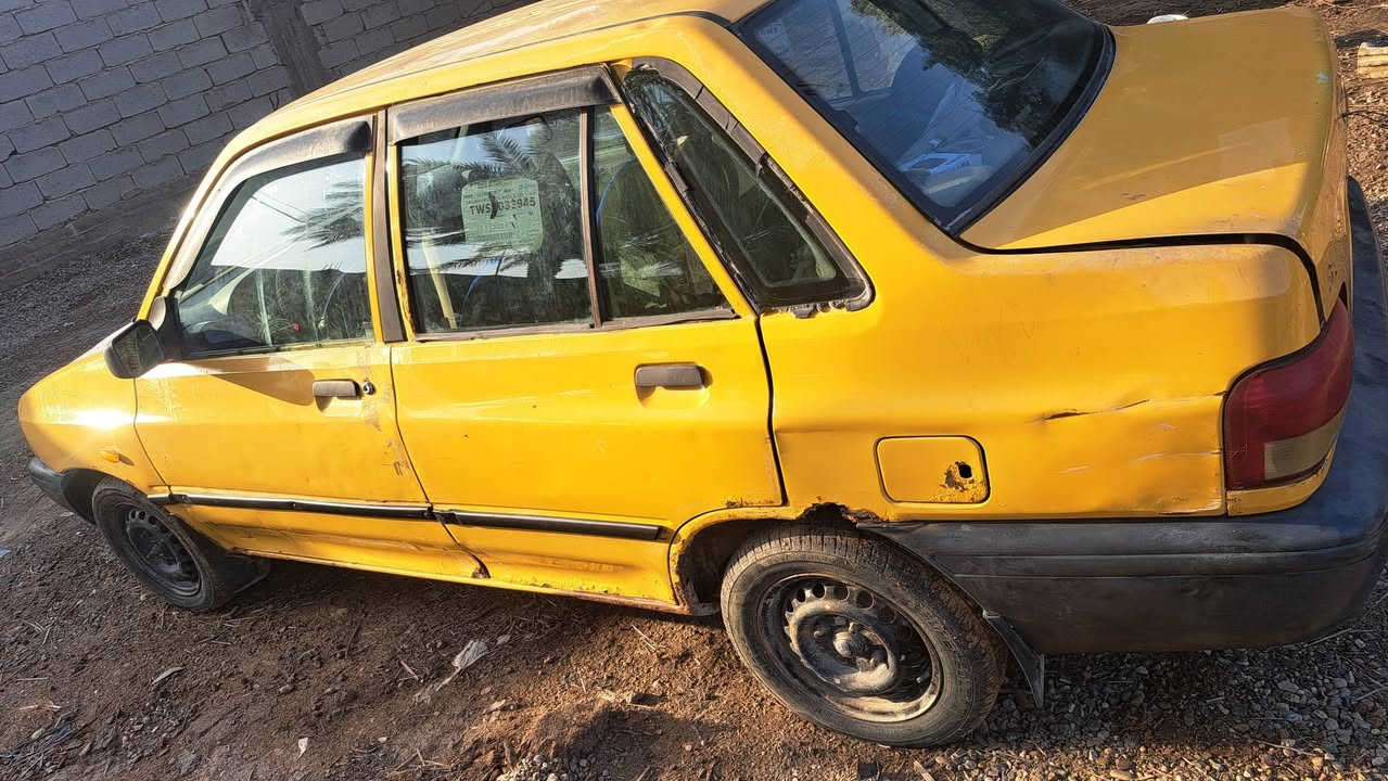 السلام عليكم سايبا مويل 2012  رقم قادسيه مجفته جديد عليها هيئه 355 .الف غرامه مصفره السياره يرادلها ترتيب  السياره صاحبها ايريد تحويل السعر 16 ورقه مكاني بغداد جسر الدوار شارع 100
***********
