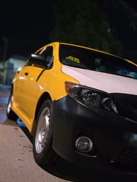 كورلا ٢٠١٠ أمريكي ضررها فقط قطع تبديل سياره جاهزه من كولشي  استخدم شخص...