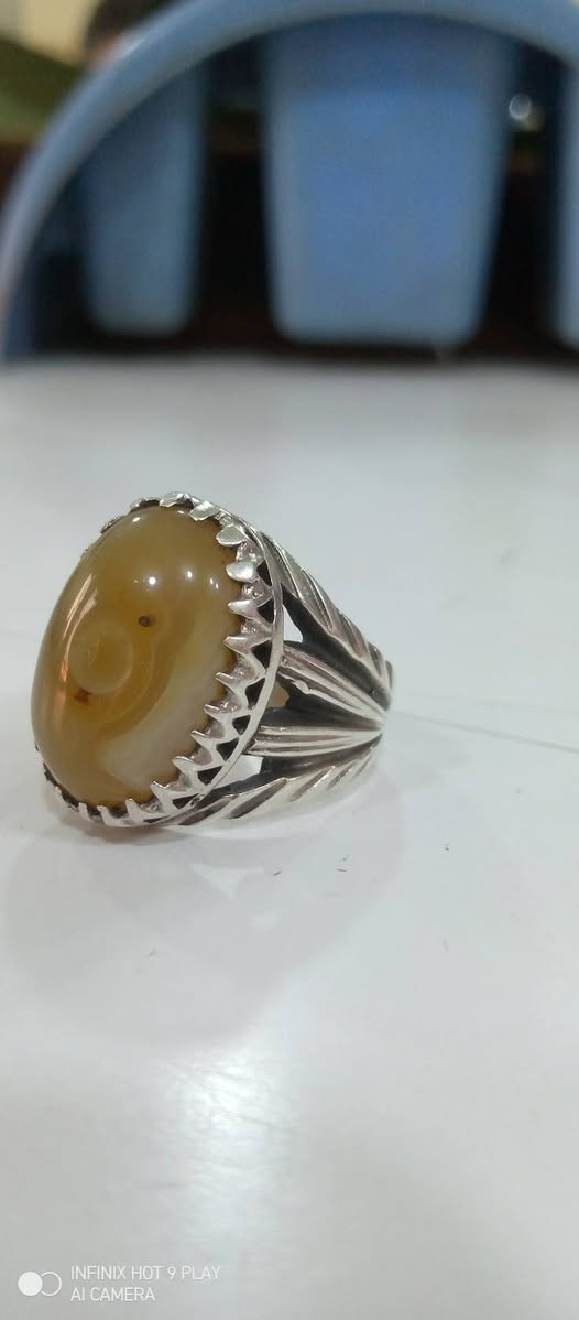 خاتم سليمان قديم للبيع سعر 40 ألف


**إذا كنت صاحب هذا الإعلان وتريد حذفه لأي سبب، رجاءا أرسل رسالة إلى الدعم الفني**