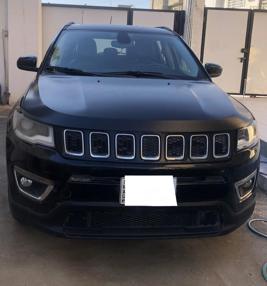 للبيع جيب كومباس فئة لاتيتيود
Jeep Compass Lattitude 
موديل 2020 
مكينة 2400 
رقم بابل 
ماشية   72 الف كيلومتر قابل للزيادة
مواصفات ...
شاشة كبيرة 
كامرة خلفية 
تحكم ستيرن 
تبريد قطعتين  
بصمة تشغيل 
سايد بريك كهربائي 
مانع انزلاق  
سلايد روف  
اوتو ستوب  

 السعر   135 
مكان السيارة حلة     
الاستفسار الاتصال ع رقم  ***********
