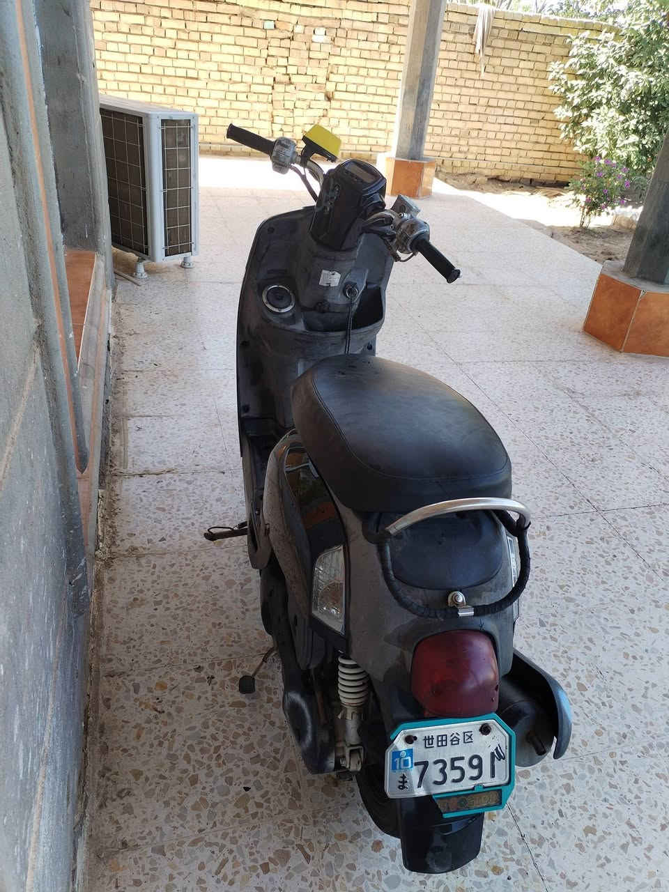 سلام عليكم شباب، دراجه للبيع بلاديه مامفتوحه معدله 100،كامله من كلشي، سعر 650 مكان فلوجه الكرمه لتواصل، ***********
