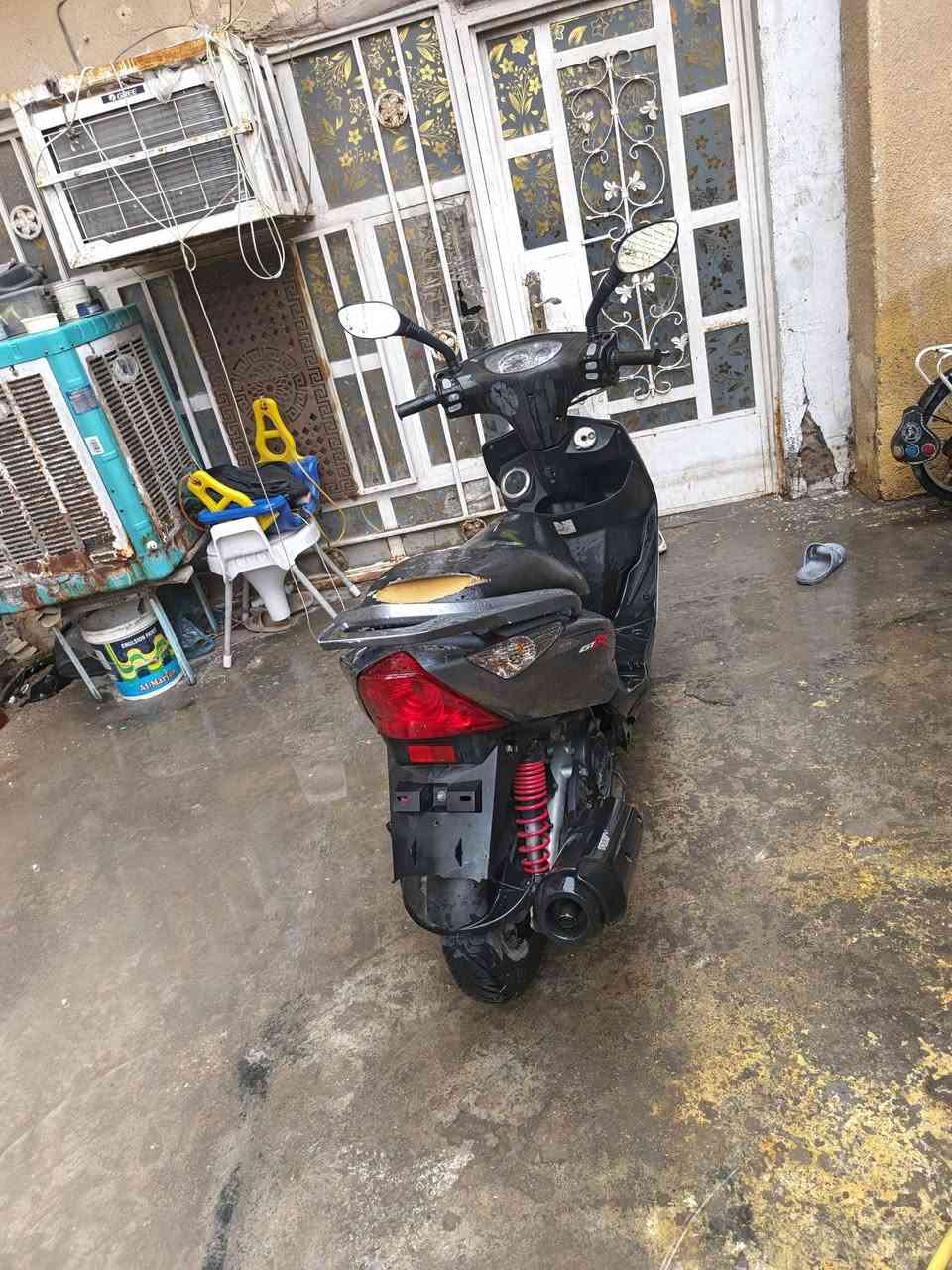 السلام عليكم ماكس ثعلب 140 دراجه رمبهة جديده كهربائيات نضيفه باتري جديد دراجه مفوله 800 وبيهه مجال حك الجيه 
***********
