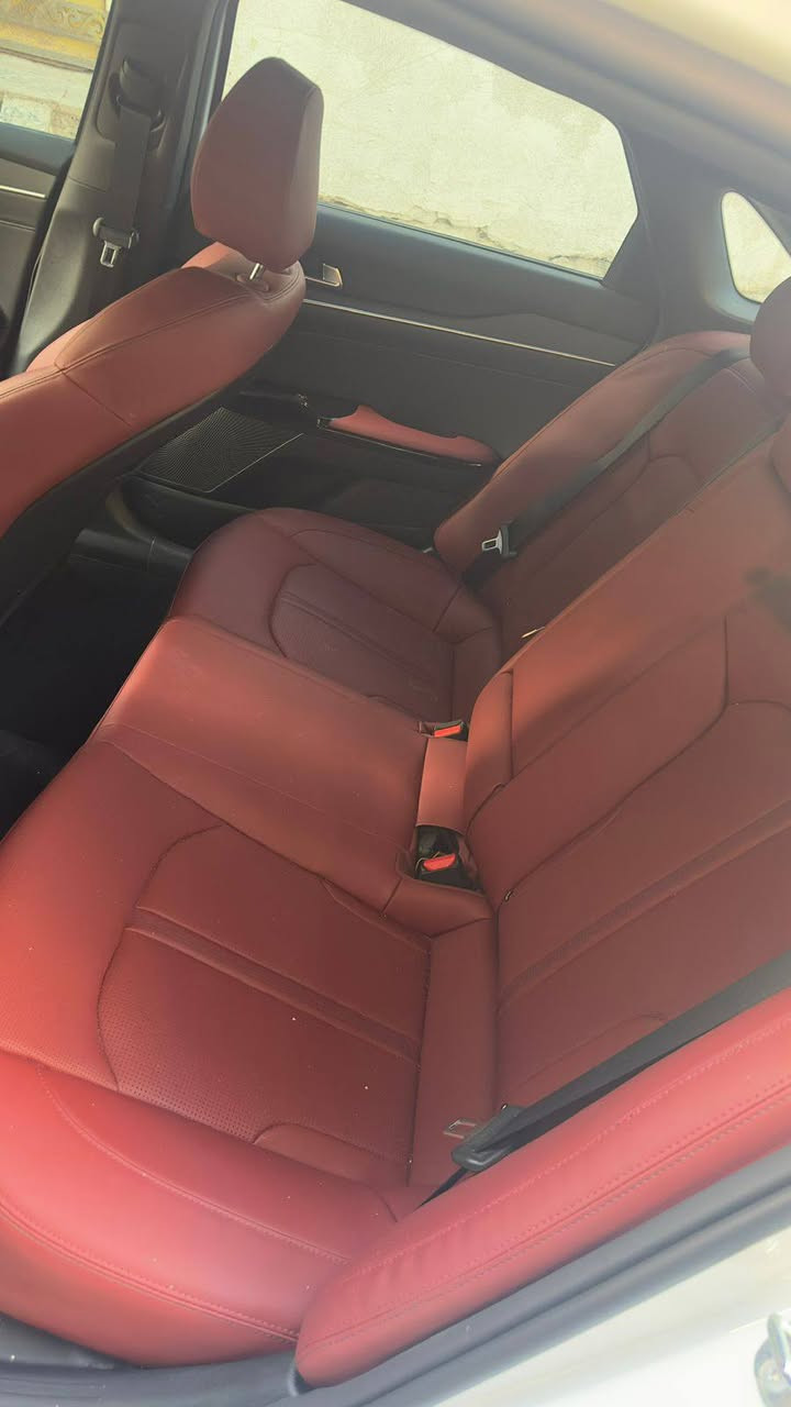 كي فايف 25 جيتي لاين فول ماشيه 6الف شهداء باسم والديي باقيه بس ع تسجيل الرقم معفي صور الحادث بلمنشور المكان البصره السعر 175 بيها مجال ***********
ملاحظه اكو نقص بيها سياره شغلات بسيطه
