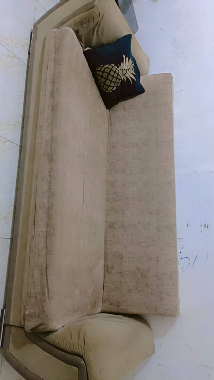 قيم واخذ بل يرضي الله مكاني حي الاعلام ***********
