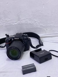 فقط العدسة البيع عدسة نضيفه 18 _ 140 زوم الاستفسار 07839361486