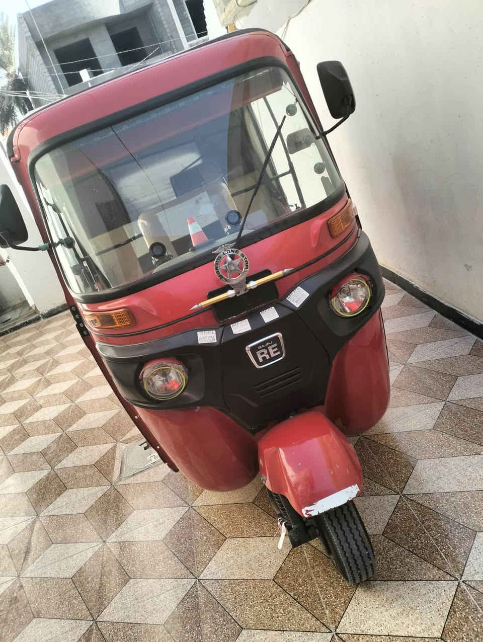 تكتك 22موديل كفالة الكشر تخم تاير مكينة مفتوح اكون صريح وياكوم بس التكتك احلة من الصور بسمنة نكليزي السعر 9بيهةًمجال***********
