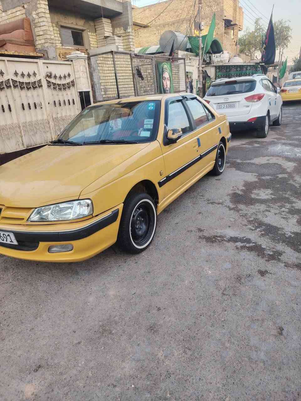 بيجو بارص موديل ١٥ محرك كير تبريد صدر أمامي خلفي تخم تاير خير من الله السياره جاهزه بيه طخه بخشم البنيد كد شبر  وبيه يم البك ليت شويه صبق مكان السياره بغداد حي النصر قرب العبيدي *********** السعر ٤٠ وبيه مجال بصيط

