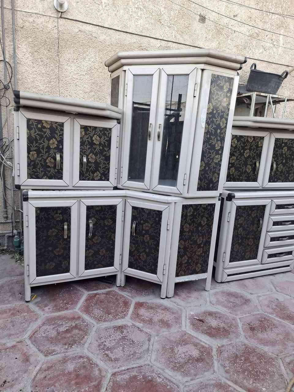 كاونتر ٥قطع ثقيل مابيه اي ضررالشراي يتفضل خاص اويتصل ***********بغدادالبلديات
