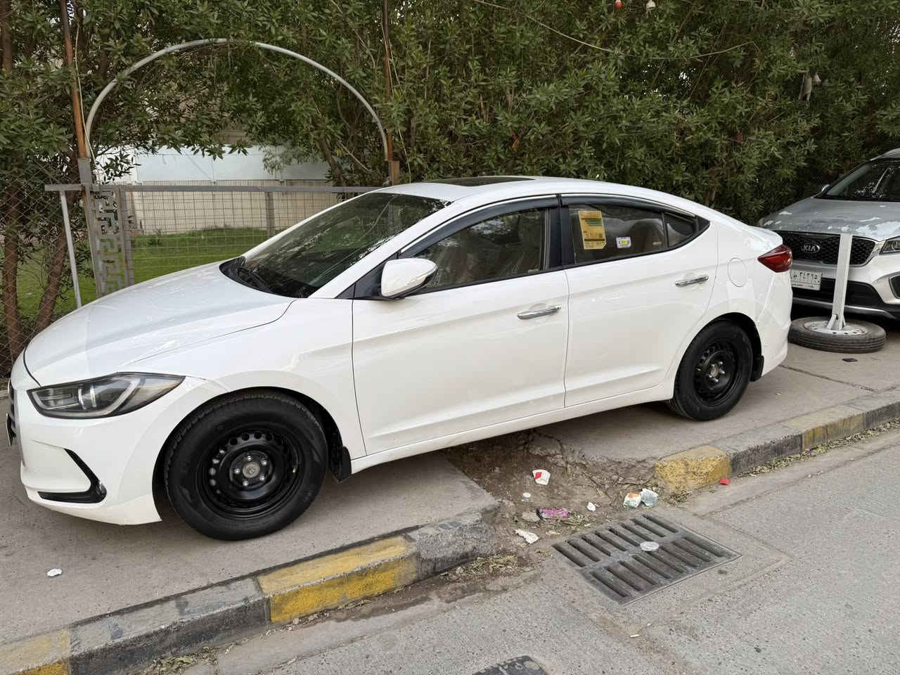 النترا  2017 خليجي  فول 1/1 عده البصمه
109الف 

فتحه سلايت فول تحكم استيرن

مري شفط وترحيب 

شاشه جبيره

حساس كامرة

 محرك 2000 دوش 

بيهة 3مكانات بارد وطخه بدنه خلفيه

مكان السياره بغداد اعضميه

للاتصال***********

سعر138
