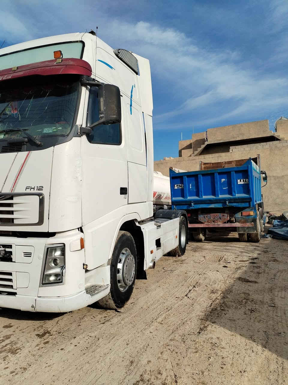 فالفو شيطان موديل
2002
*********** مربوط فلات ٤ محاور رقم كركوك
جاهزه ع شغل
كير محرك اكسل شرط
