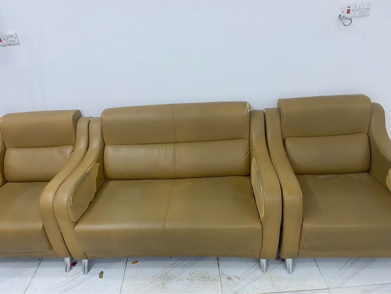 تخم جلد شبه جديد العنوان السوك الجبير 
الاستفسار *********** عمارة, ميسان
