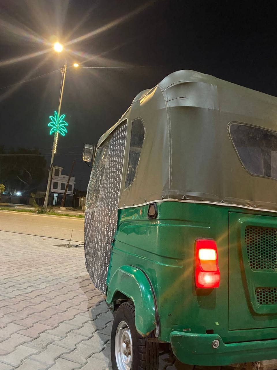 تكتك موديل 22
تكتك نضيفه وكاعده مابيه اي نقص شهر 4

رقم كربله تحويل كبل ب اسم المشتري مكانه كربلاء الحر حي القادسية 

رقمي ***********
