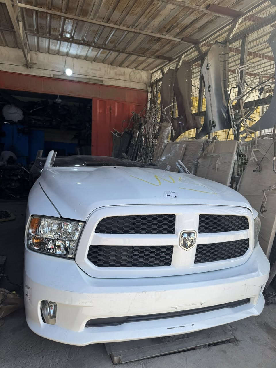 محلات الكعبي بغداد جسر ديالى الجديد *********** /
ادوات دوج رام كلاسك / بك هورن / تفصيخ / جديد
