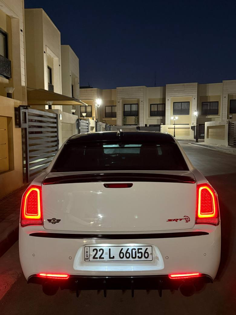 اوباما 2019 S  فووول للأخير
رادار جانبي
عداد srt
شاشةsrt
اكسلsrt
ويل srt
شفتات ستيرن
گير ماوس
كشنات حار+بارد
كشنات خلفية حار
بردة خلفية
فجوج بريمبو اصل
فلانجات رياضي
شوتة afe
لايت داينمك ترحيب
مري جانبية هيتر
منافذ شحن خلفية
داش كام 4K
كشنات خزن ميموري
صدر امامي وخلفي كله srt وجديد
حادث السيارة فقط باب خلفي ايمن بدوووون ايرباك او دواخل مصلح نفسة
وبيها ربع دعامية صبغ اي نقص او خلل مابيها 
مكانها بغداد بيع فقطططط
***********
السعر 270 بغداد, العراق
