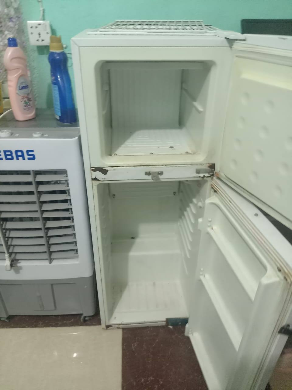 مجمده وثلاجه المجمده عوزه بس غاز والثلاجه بيه زرف بل فريز قيم بلي يرضه الله تعال اخذهن عنوان السماوه


**إذا كنت صاحب هذا الإعلان وتريد حذفه لأي سبب، رجاءا أرسل رسالة إلى الدعم الفني**