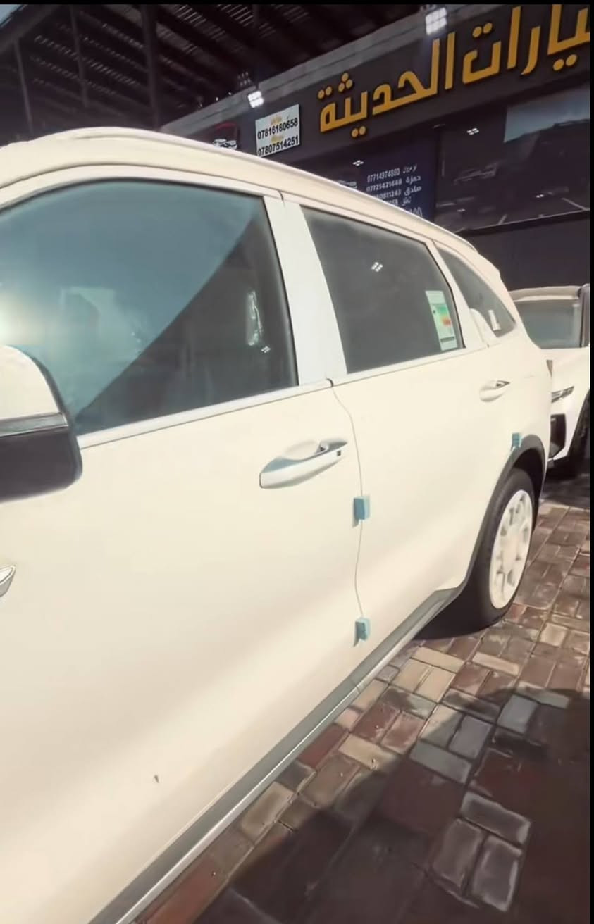 🚗 سورنتو2025.
ويل 20 ابو نجمه
ام ضمان دوليه

مرقم بغداد رقم جديد انكليزي 
تحويل ثاني يوم مشروع وطني
سياره كفاله عامه وضع شركه بعده بضمان شركه دوليه كلش جديده كارتون استخدم شخص واحد ع ايد وحده  سبير ماا نازل تخم داير شركه سياره بعده جديده لزكات وفابلون شركه جديده كلش بعده ع وضع شركه ع ايد وحده مال جناي
 
          🔥 المواصفات 🔥
🚗 اربع كامرات 
🚗 تتقدم وترجع بل بصمه 
🚗 كارات 360 درجه
🚗شاشة  وره متغيرة 
🚗أربعة أوضاع قيادة
🚗شحن لاسلكي
🚗بردات خلفية
🚗حساس مطر 
🚗مري اوتو دم
🚗بصمة وتشغيل عن بعد 
🚗مثبت سرعة 
🚗كراسي كهرباء
🚗جنطة كهرباء
🚗هندبريك بصمة
🚗درايف مود 
🚗اوتو هولد 
🚗مساعد انحدار 
🚗مانع انزلاق 
🚗كير ماوس
🚗مثبت سرعه 
🚗كراسي كهرباء
🚗7 راكب
🚗3 قطع تبريد
🚗انارة محيطة ليزرية متغيرة 
🚗لايت عالي ناصي زنون 
🚗لد ليزري نهاري 
🚗بك لايت ليزري 
🚗حساسات امامي خلفي 
🚗حساسات أطار
🚗كامرة دوارة 
🚗شاشة تخدم نظام  
🚗رقم بغداد
ماشيه:700كيلو فقط مسافة الترقيم
وبعد بيه مواصفات والسيارة زيروو 
مكان السيارة بابل الاسكندريه السعر 358 وبيها مجال 
🚗شراي يتصل***********
