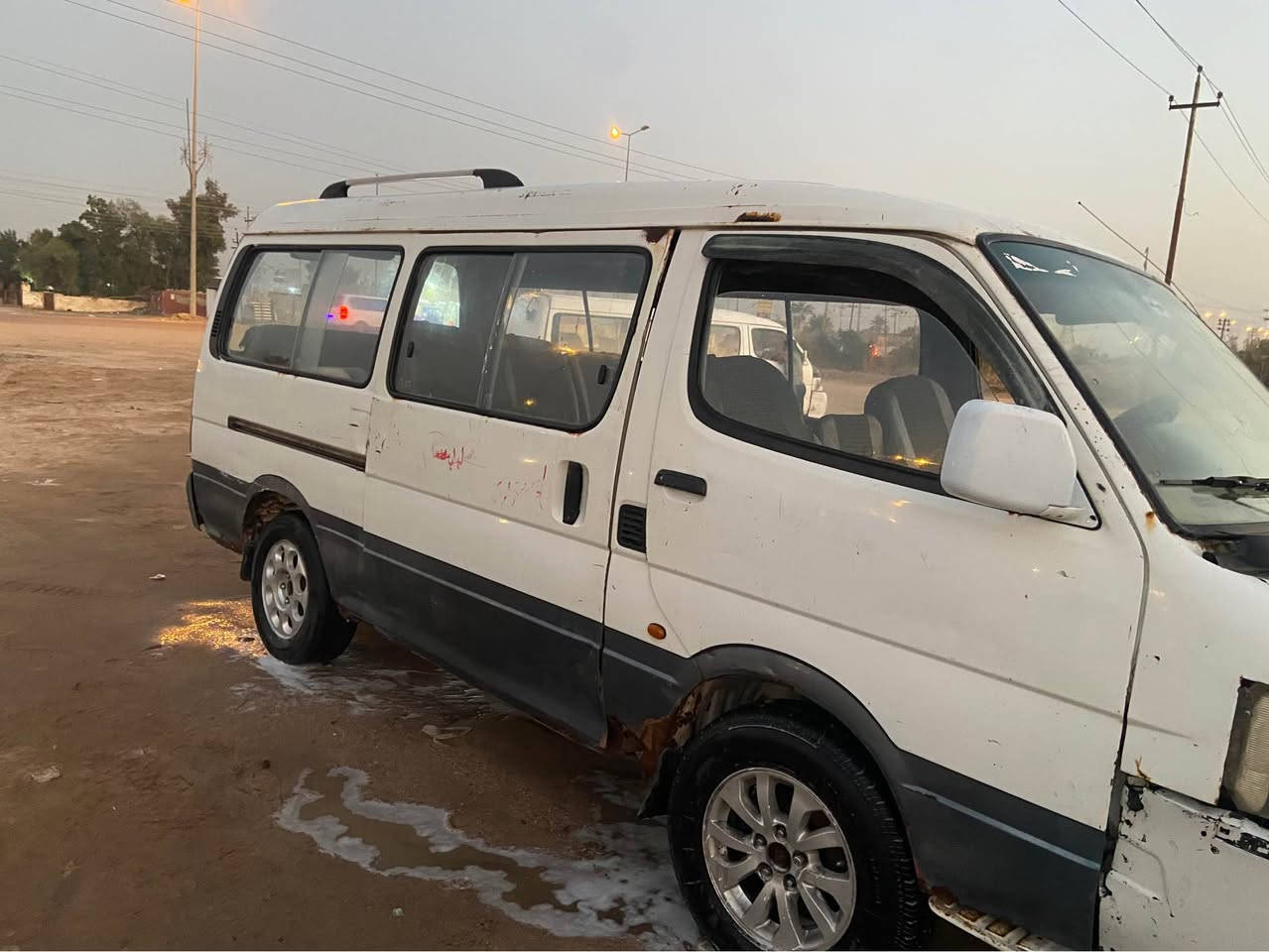 سلام عليكم كيه للبيع 
سيارا تعمل وتسير مكاني هارثه قرب سيد سامي 
موصليه اكفل سرقه  سيارا اي خربطه مابيهه صافيه خير من الله ياتري حديد كير مكينه خير من الله 
سعرهه ١٣ررقه قفل 
***********
(***********) البصرة, العراق
