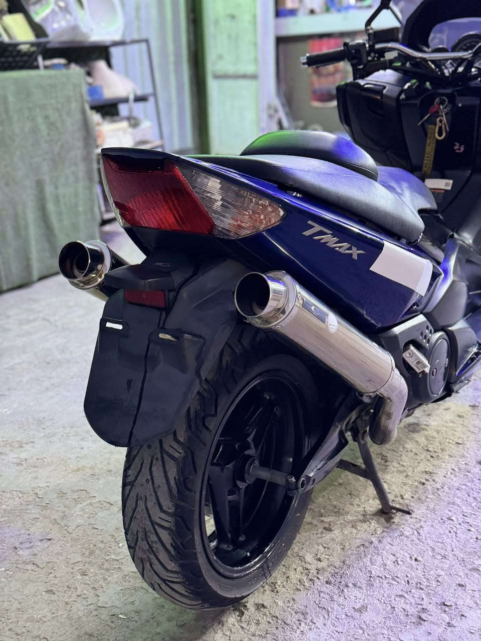 سلام عليكم تي ماكس2011 مكفوله كفاله عامه من كلشي مكاني بغداد السيدية حي الأعلام
7817448861
